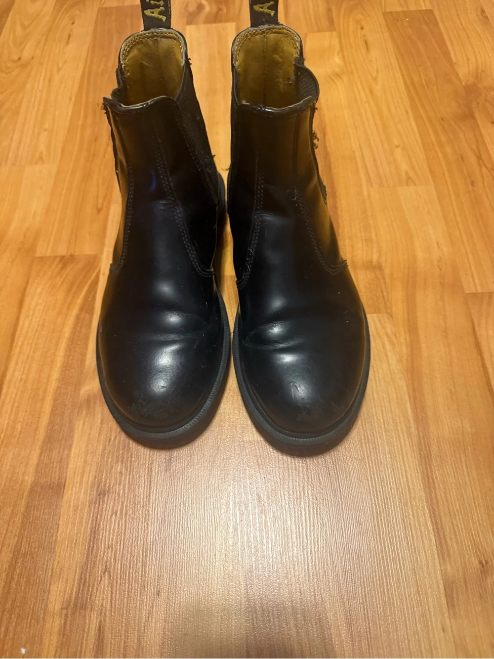 Dr. Martens Men's Black Leather Chukka Boots
